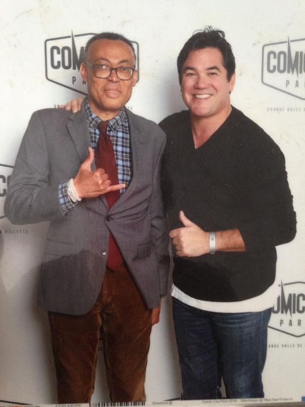Le Professeur Soutarson Ph.D. Et l'acteur Dean Cain