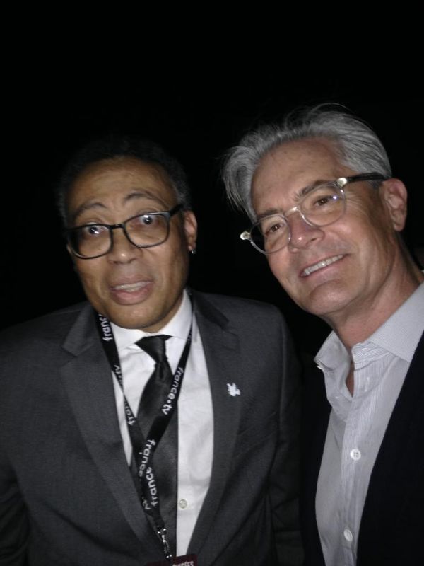 Le Professeur Soutarson Ph.D. et l'acteur américain Kyle MacLachlan