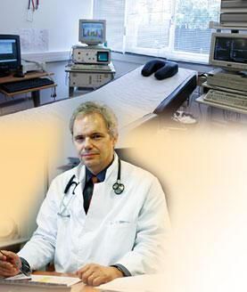 Montage d'un médecin avec un espace de travail