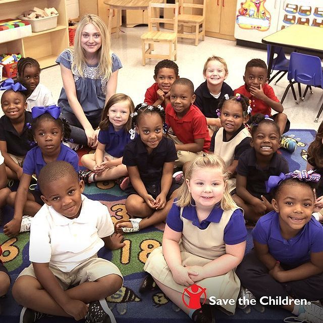 Enfants réunis dans le cadre d'une mission Unicef