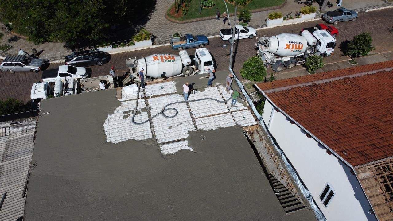 Vista aérea de los trabajos en la azotea 