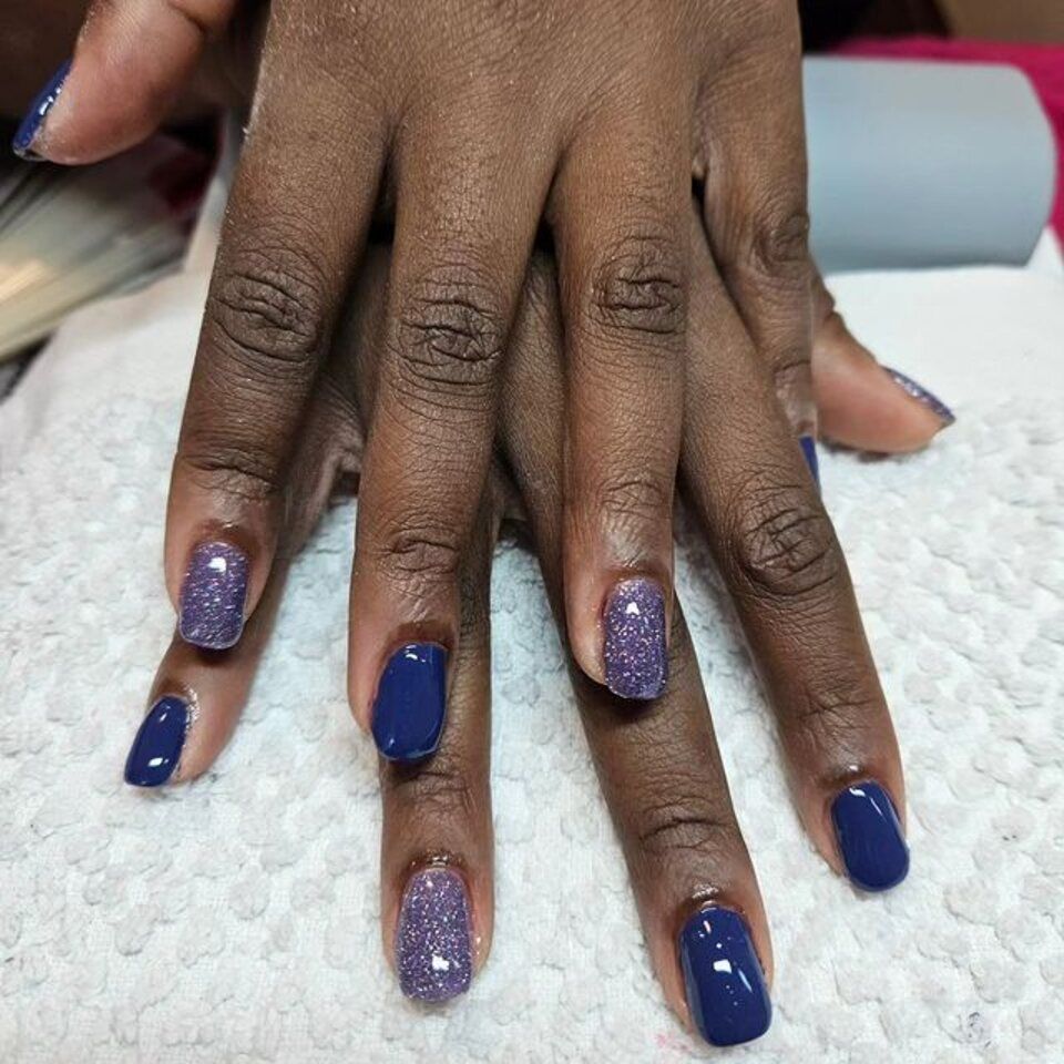 manucure avec vernis semi-permanent bicolore
