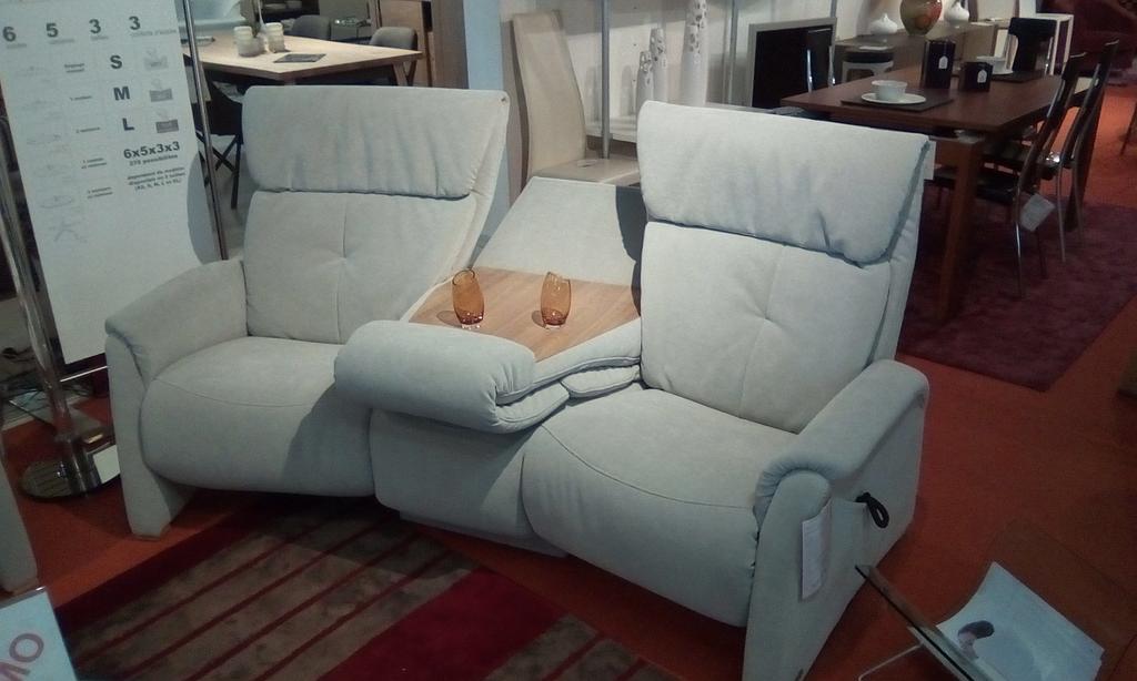 Fauteuils avec acoudoirs