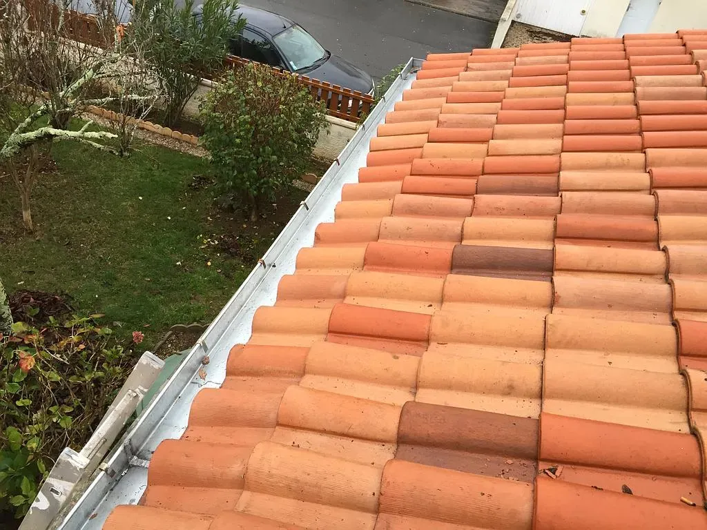 Toiture propre après nettoyage