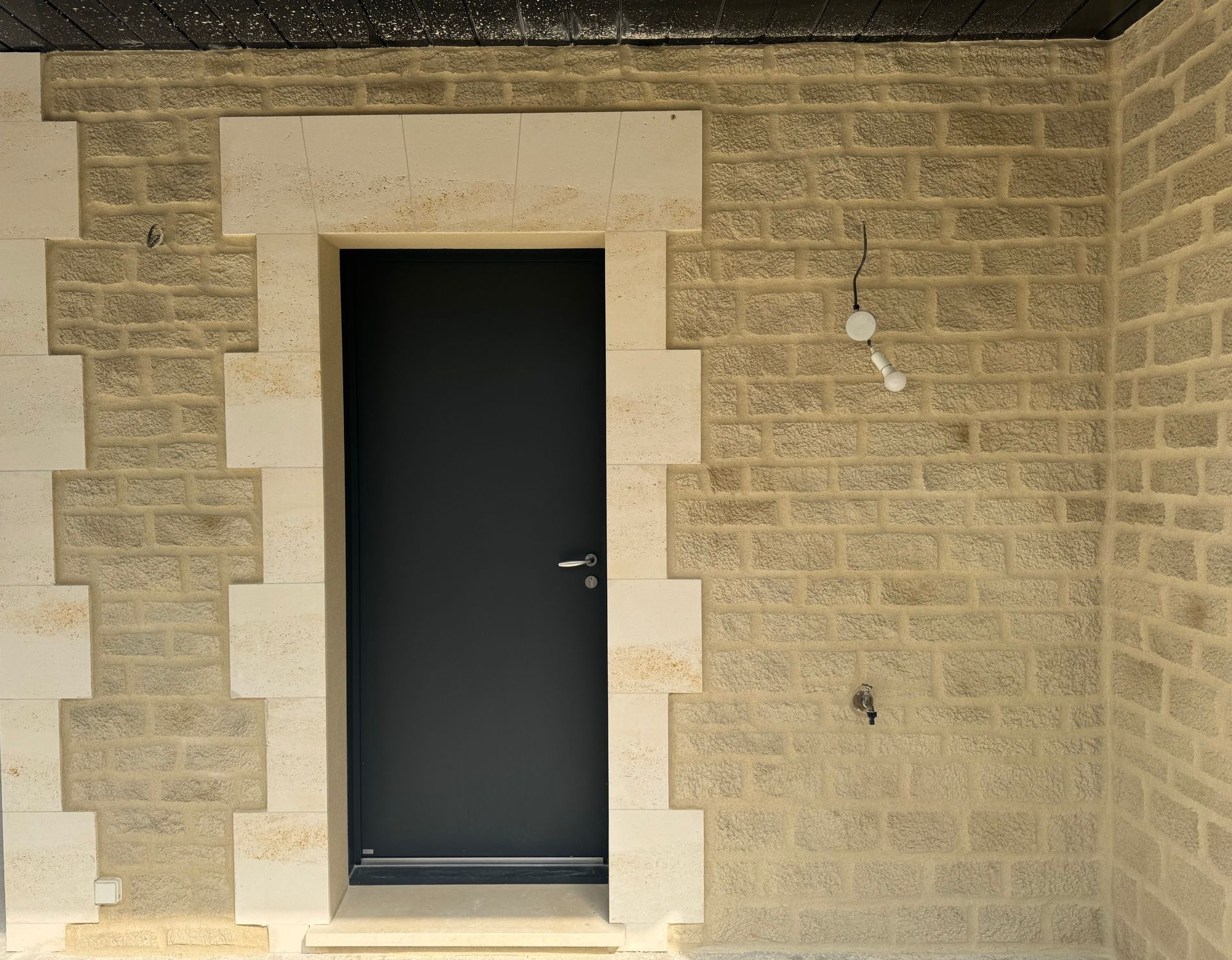 Petits travaux de maçonnerie sur une maison