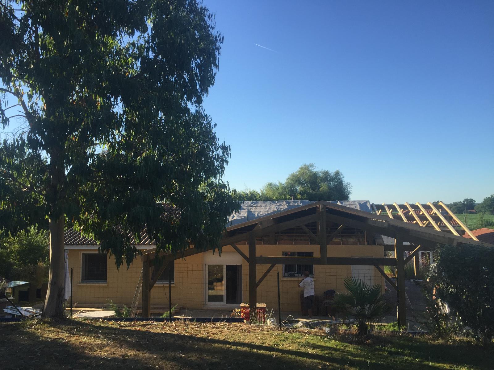 Extension de maison, couverture et charpente