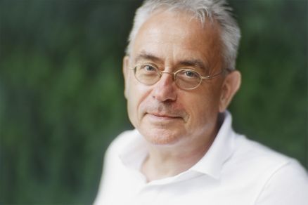 Herr Dr. med. Lothar Büscher