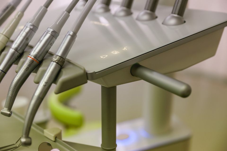 Zahnarztmaterial, Zahnarztpraxis Dr. Krausert