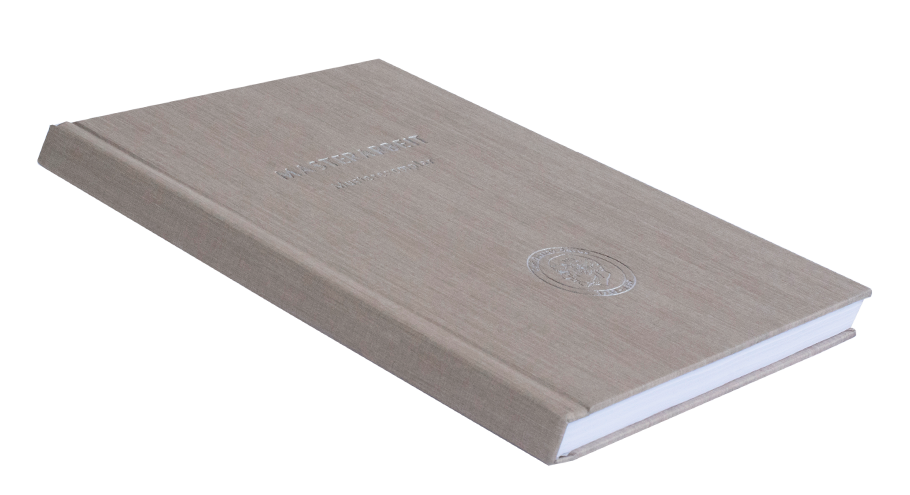 Kaschmirbuch Hardcover, beige, Prägung silber.
