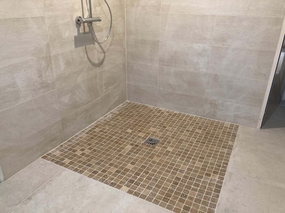 Douche à l'italienne