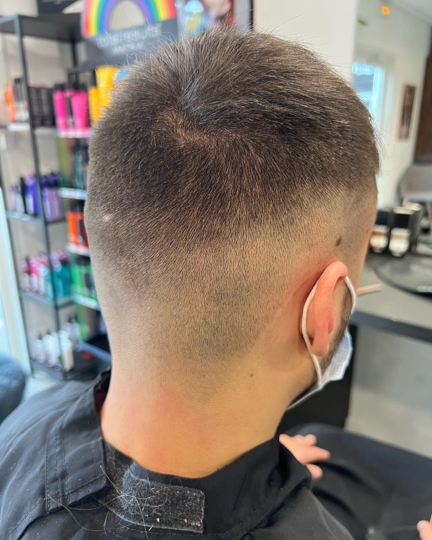 Coupe de cheveux homme.