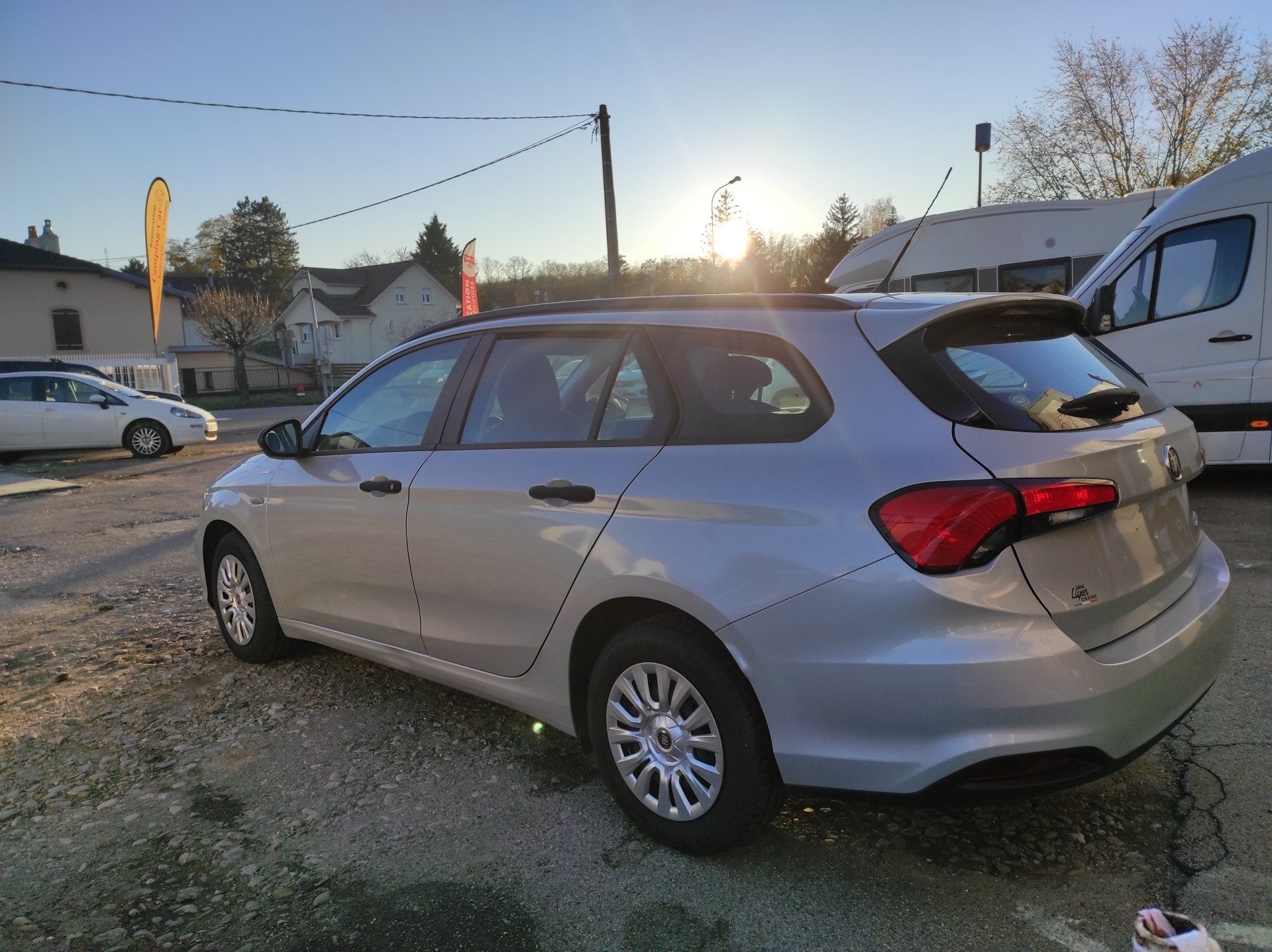 Vente de véhicule neuf
