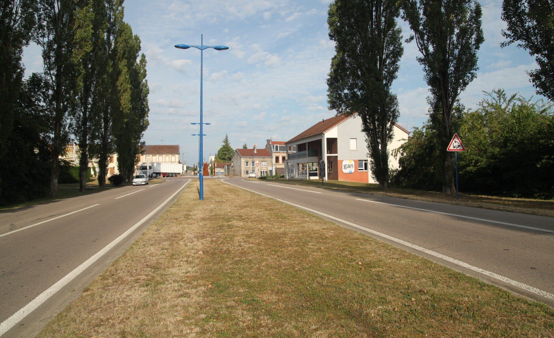 Route d'accès garage