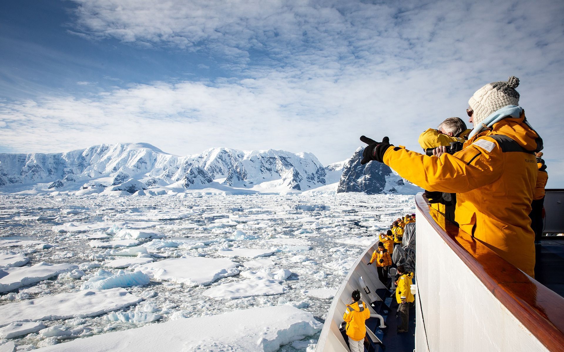 Antarctica Cruise | Cruise Monks