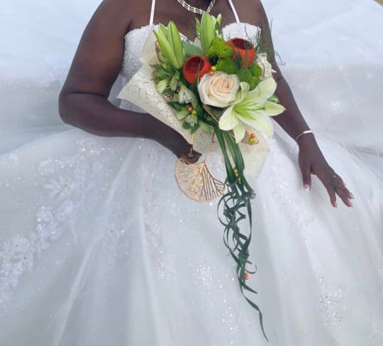 Mariée et son bouquet