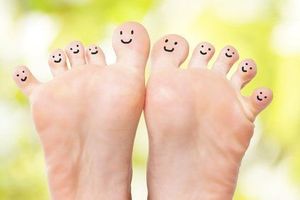 Lächelnde Zehen Fußpflege