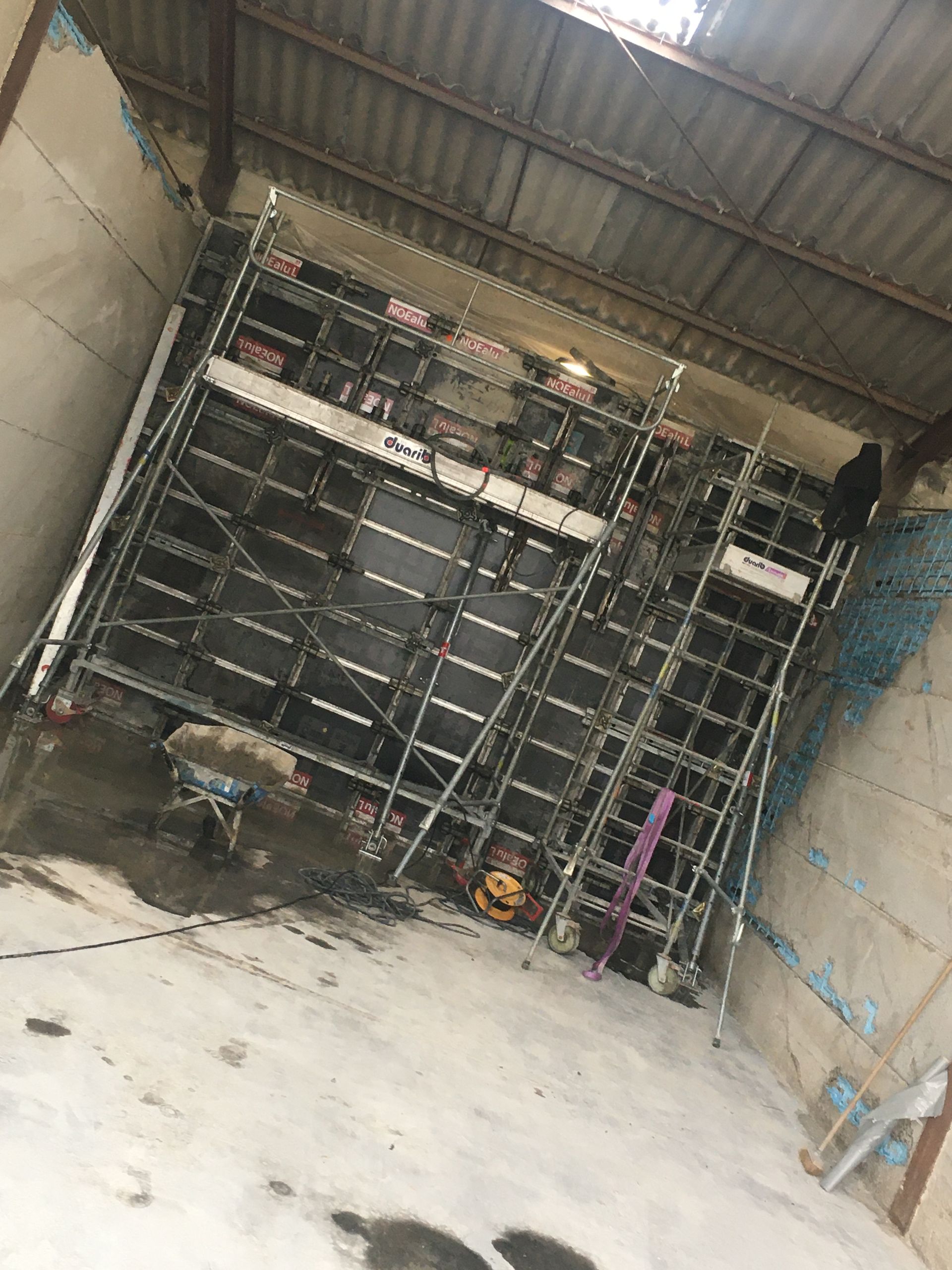 Contre voile BA en cours de coffrage - Ternoveo