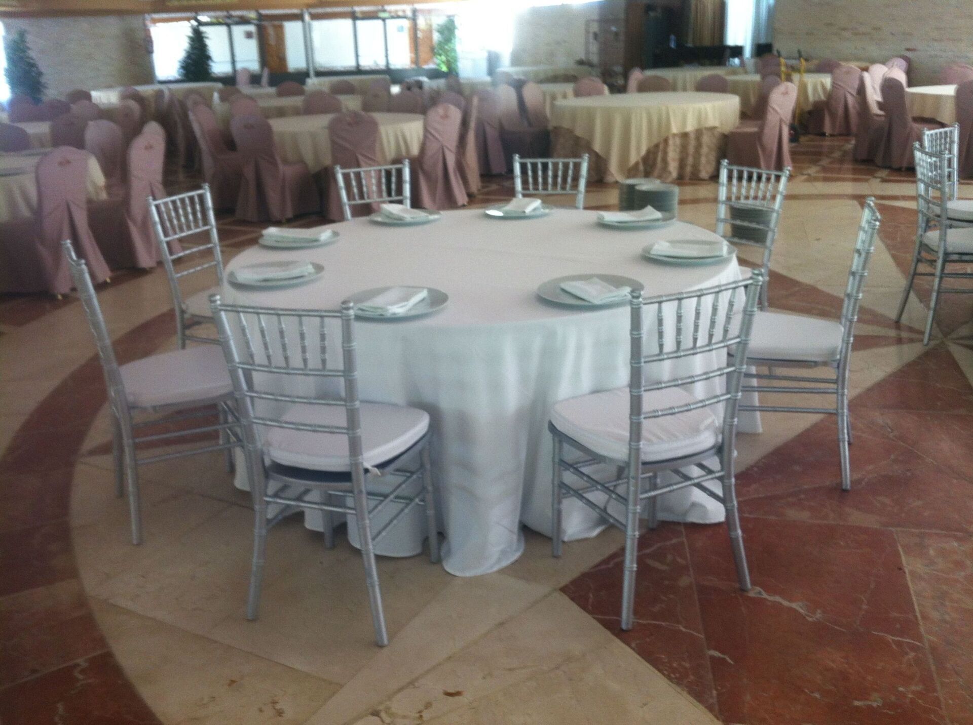 Alquiler de sillas y mesas en Murcia