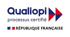 Logo Qualiopi avec drapeau français bleu, blanc et rouge, texte « Qualiopi processus certifié ».