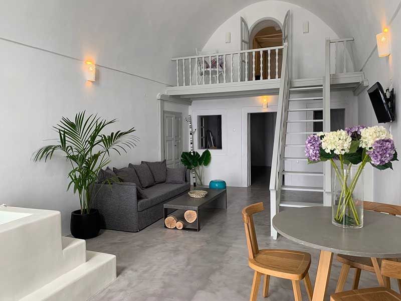 Ανακαινίσεις KTIRIO 24 CONSTRUCTION
