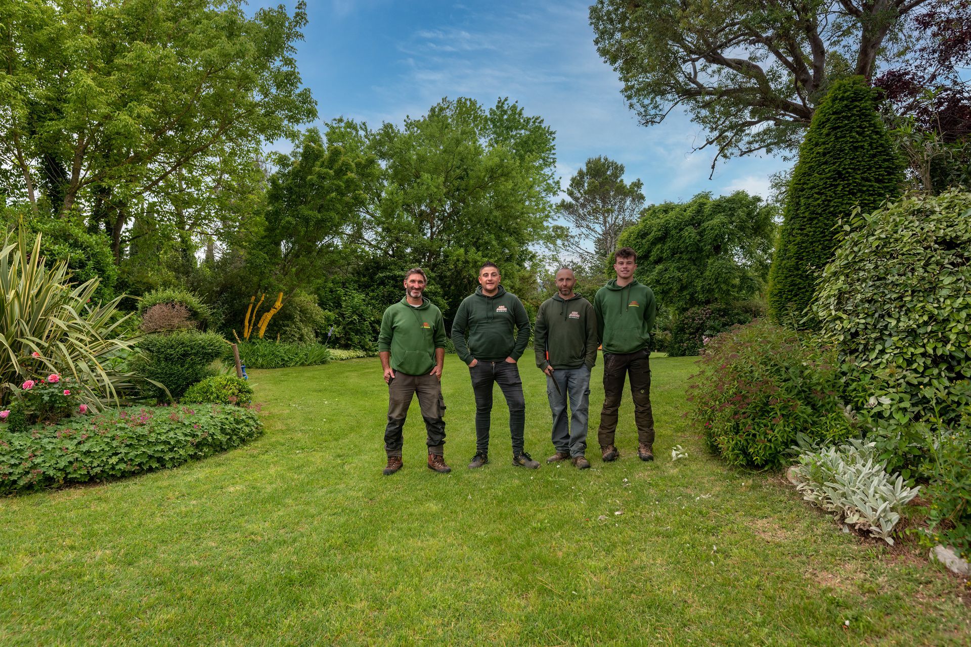 L'équipe des 4 paysagistes de Services à la personne