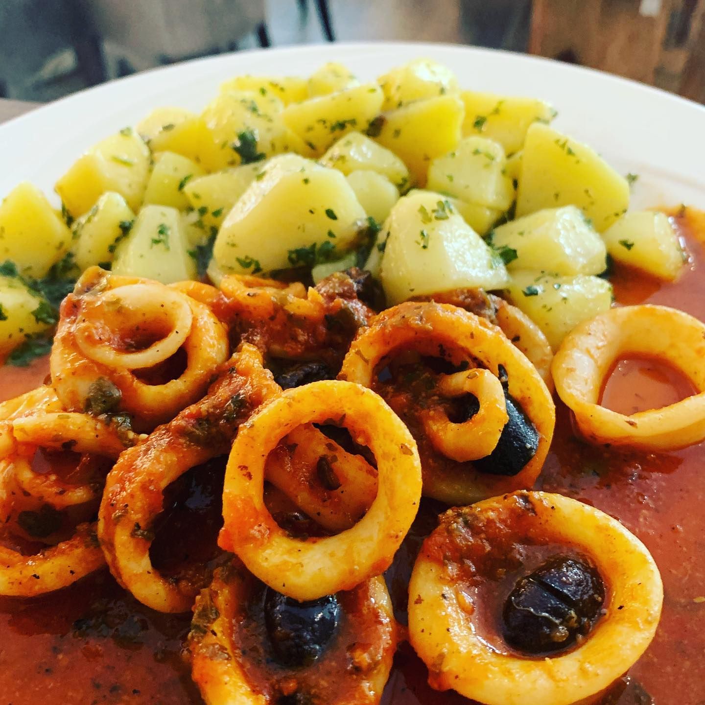 Italienische Küche - La Taverna X GmbH - Zürich Altstetten