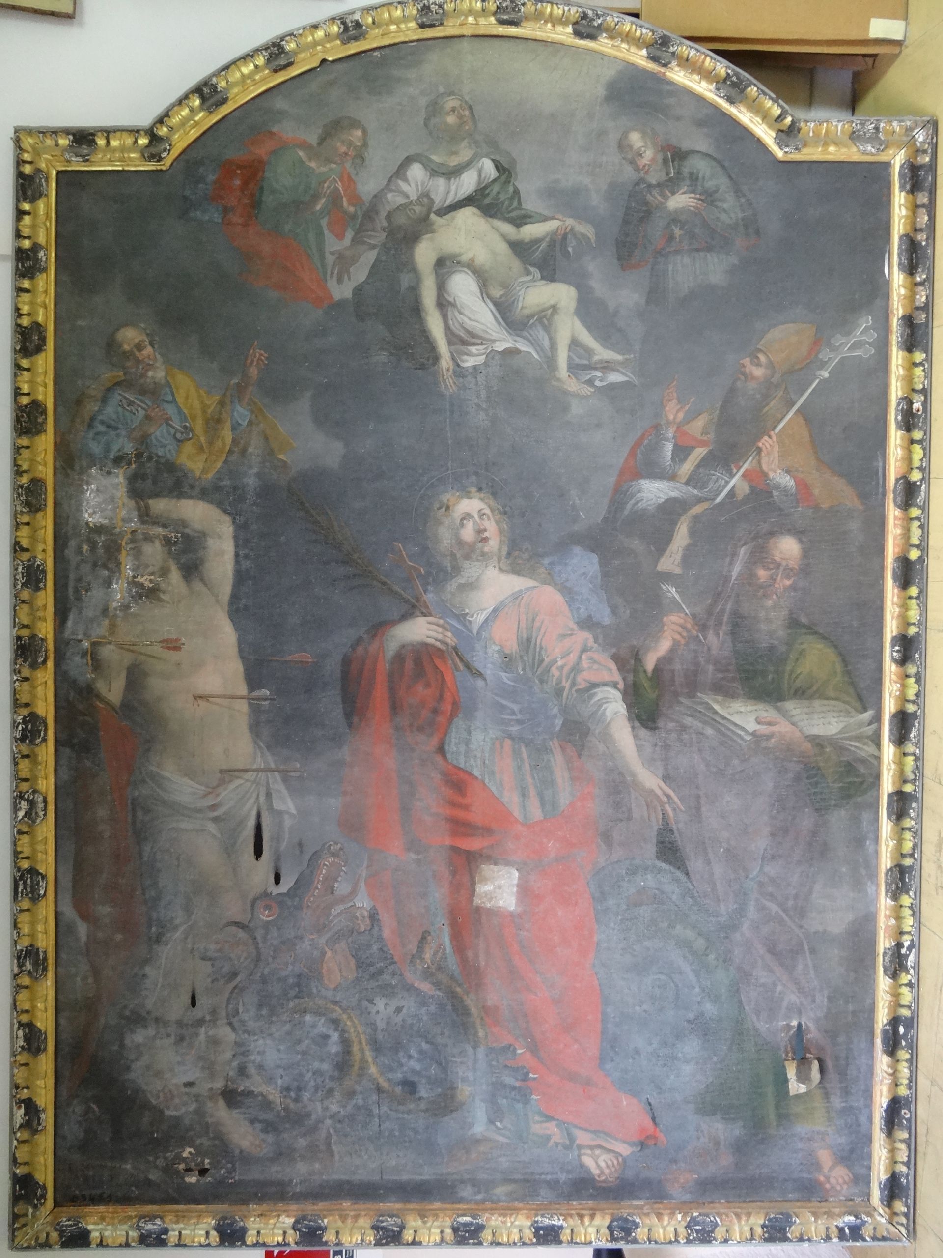 Restauration avant : peinture de guerre