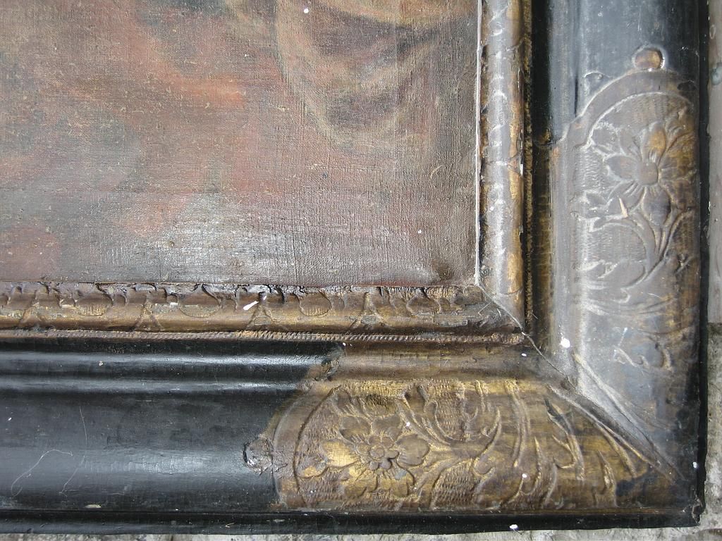 Dorure de cadre en bois avant restauration