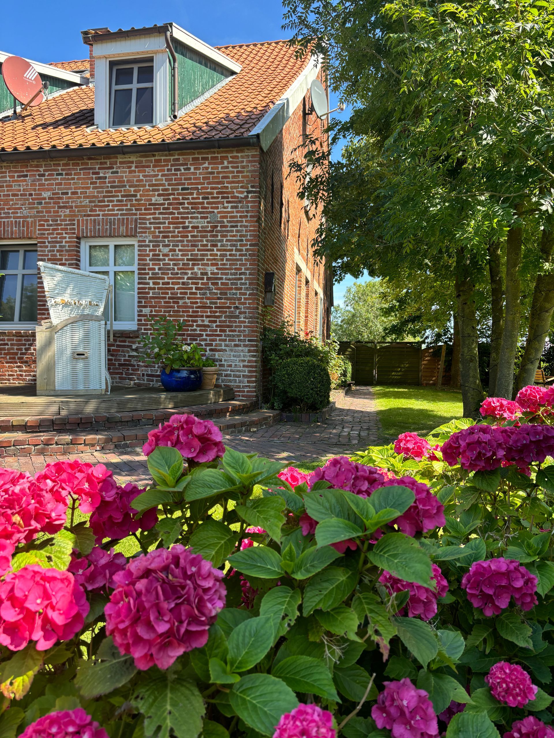 Gulfhof Butendiek Gartenseite