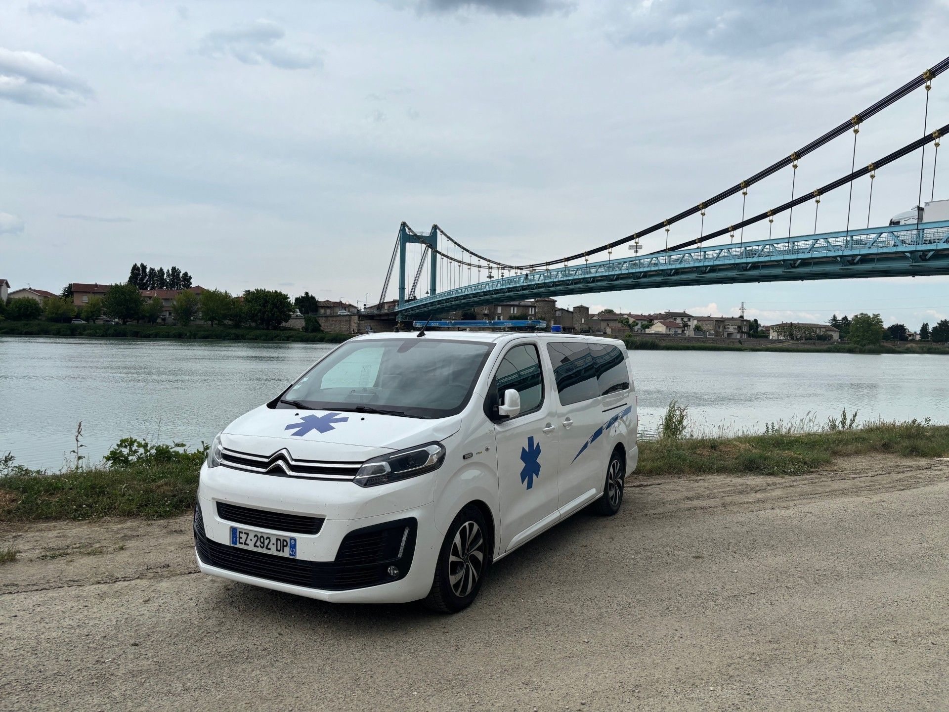 Ambulance Marion - Ambulances à SERRIERES