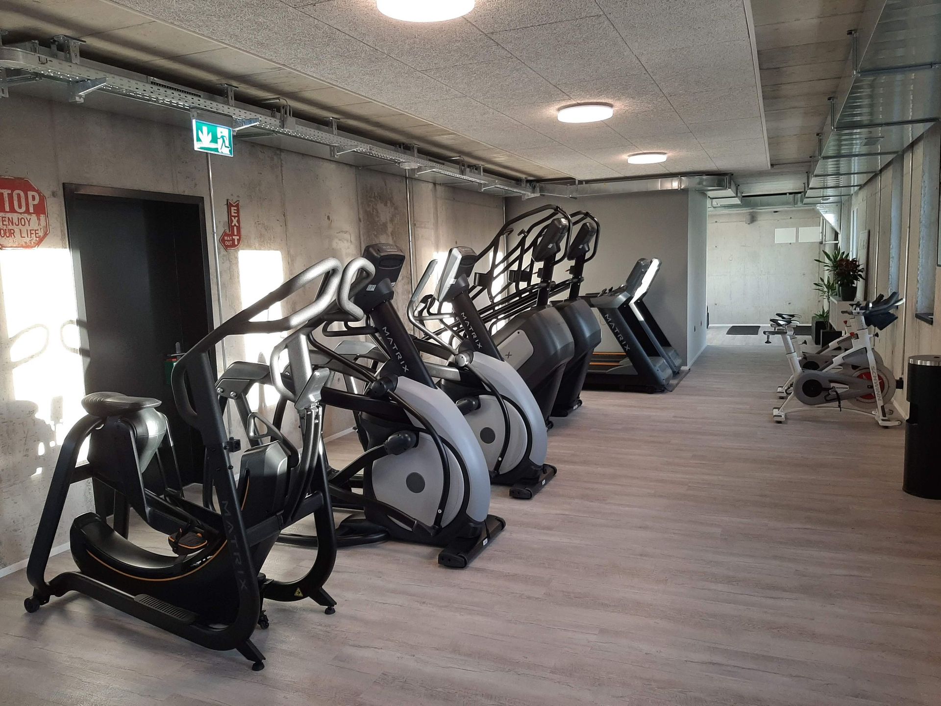 Personal Lifestyle Gym - Dütschler Gebäudetechnik GmbH in Rüti ZH