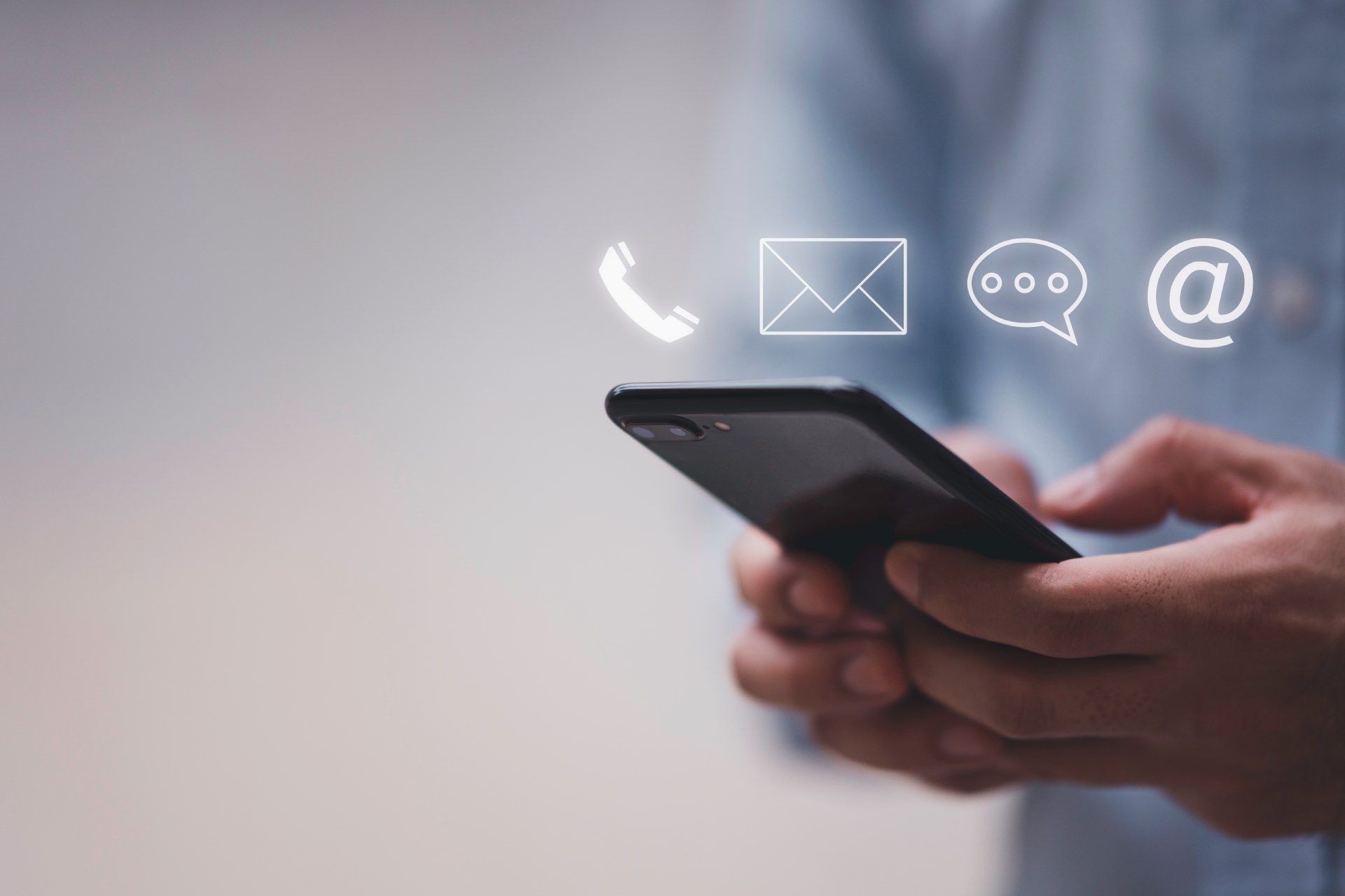 Kontaktmöglichkeiten