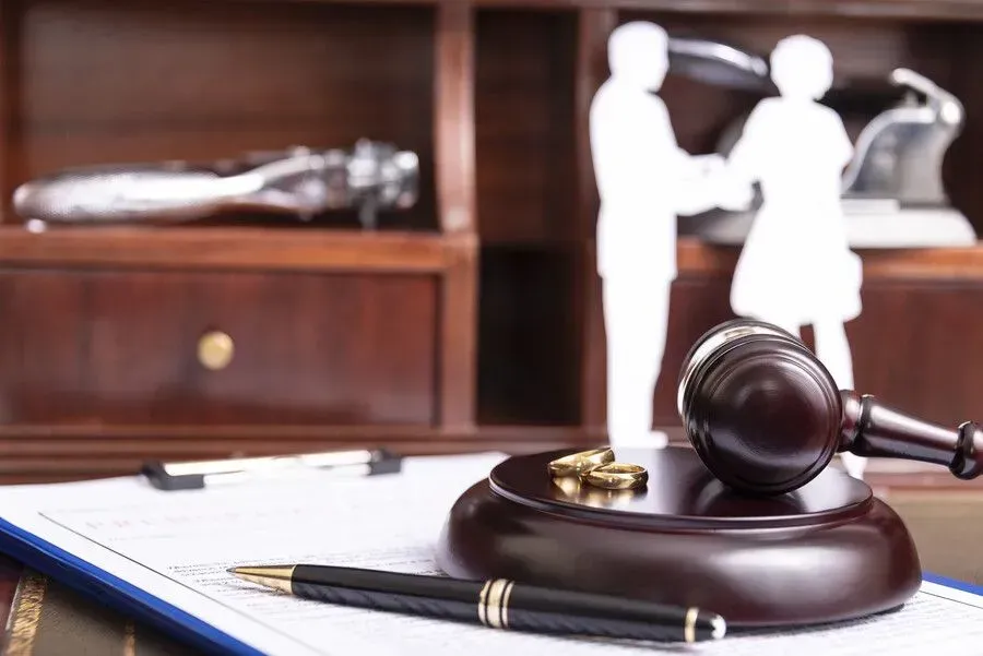 Llamera Abogadas - nulidades eclesiásticas en León