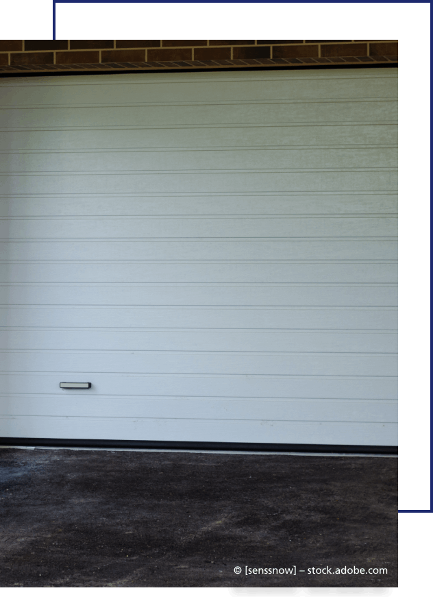 Weißes Garagentor