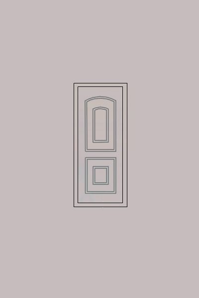 Una puerta blanca con tirador de cobre sobre un fondo gris.