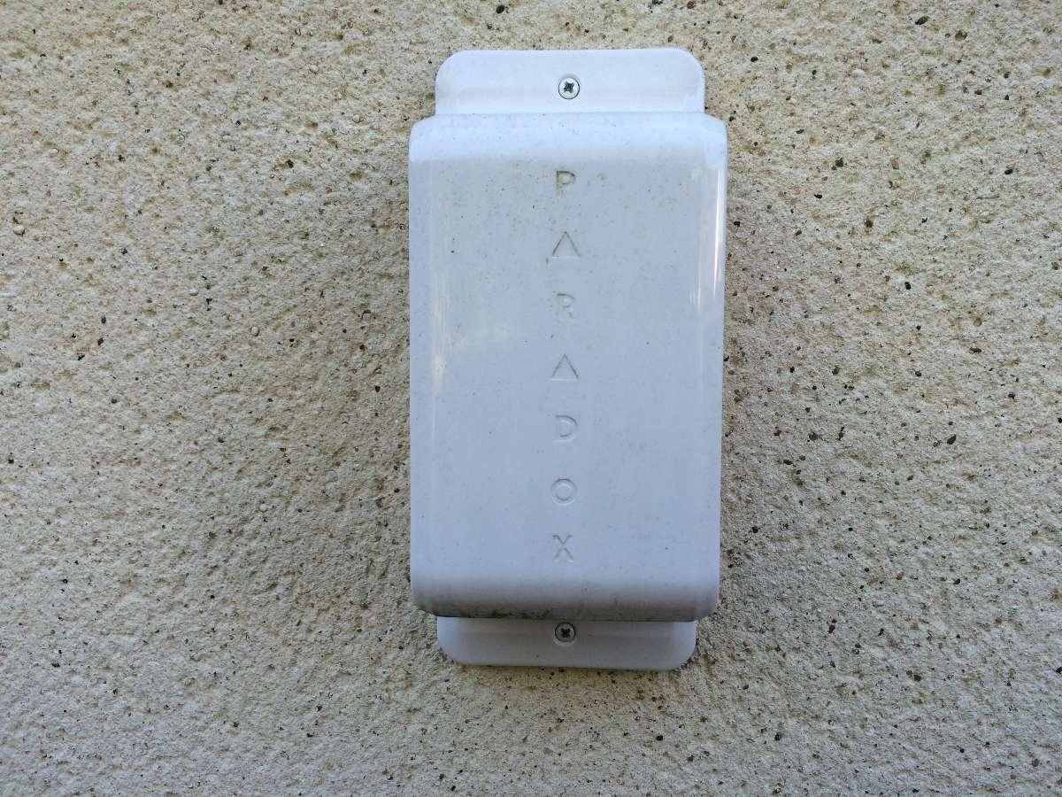 Proteger l'exterieure de vos locaux avec notre barrière infrarouge!