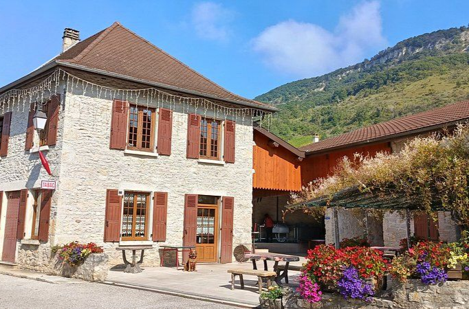 L'établissement Restaurant ARCHIREL vu de l'extérieur.