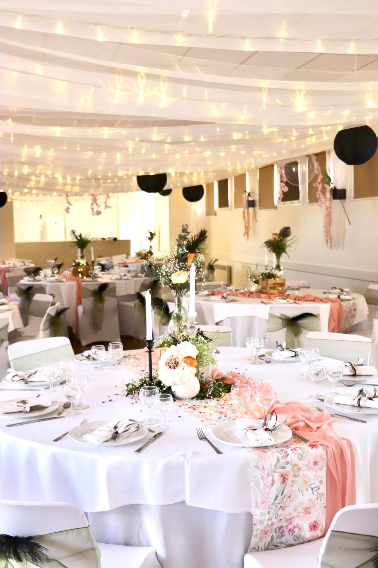 Vaisselle et décoration thème rose