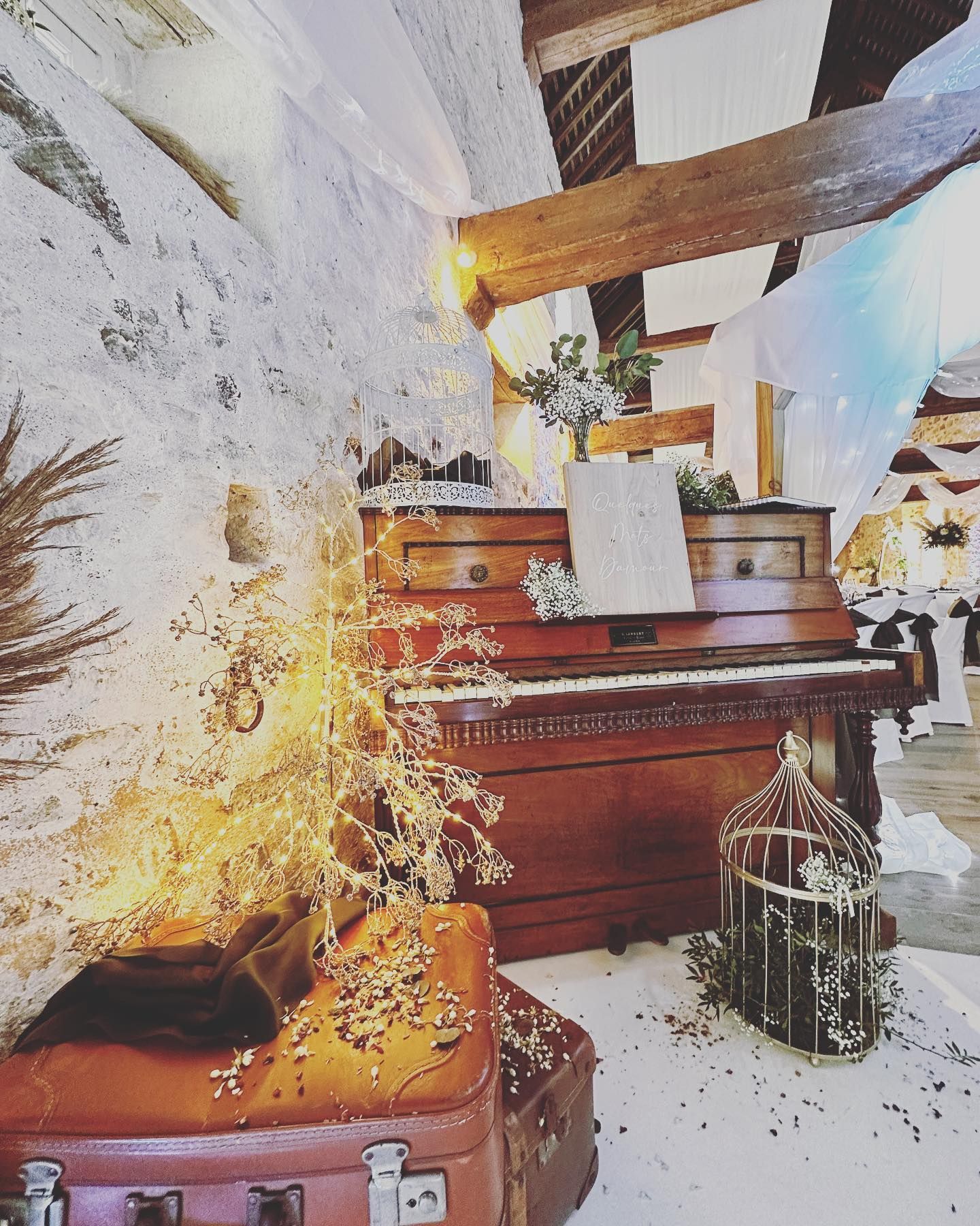 Location d'un piano en bois