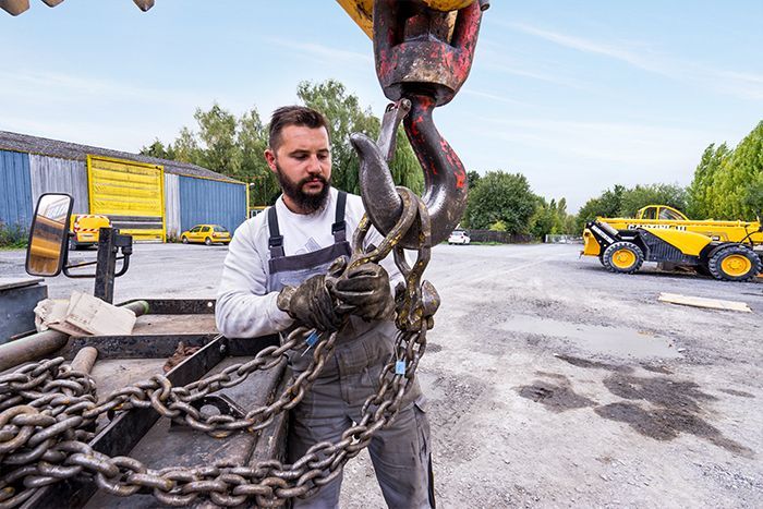 Manutention d'un des employés de Cantiniau
