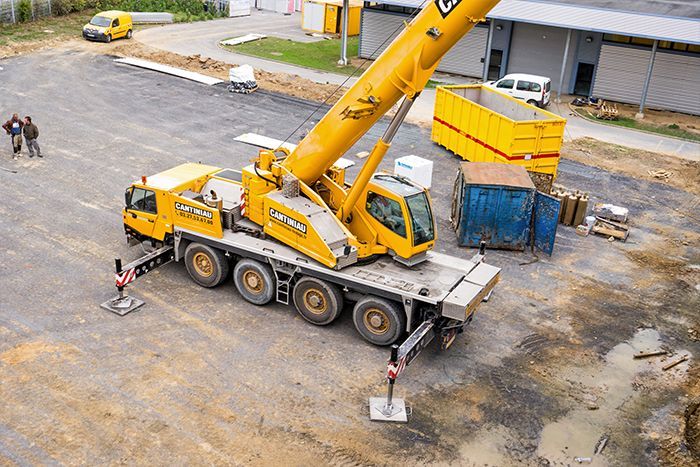 Grue de levage de Cantiniau vue de dessus.