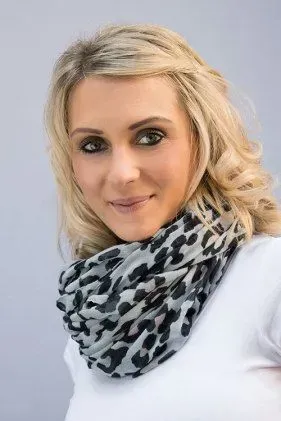 Frau Kristina Hertes vom