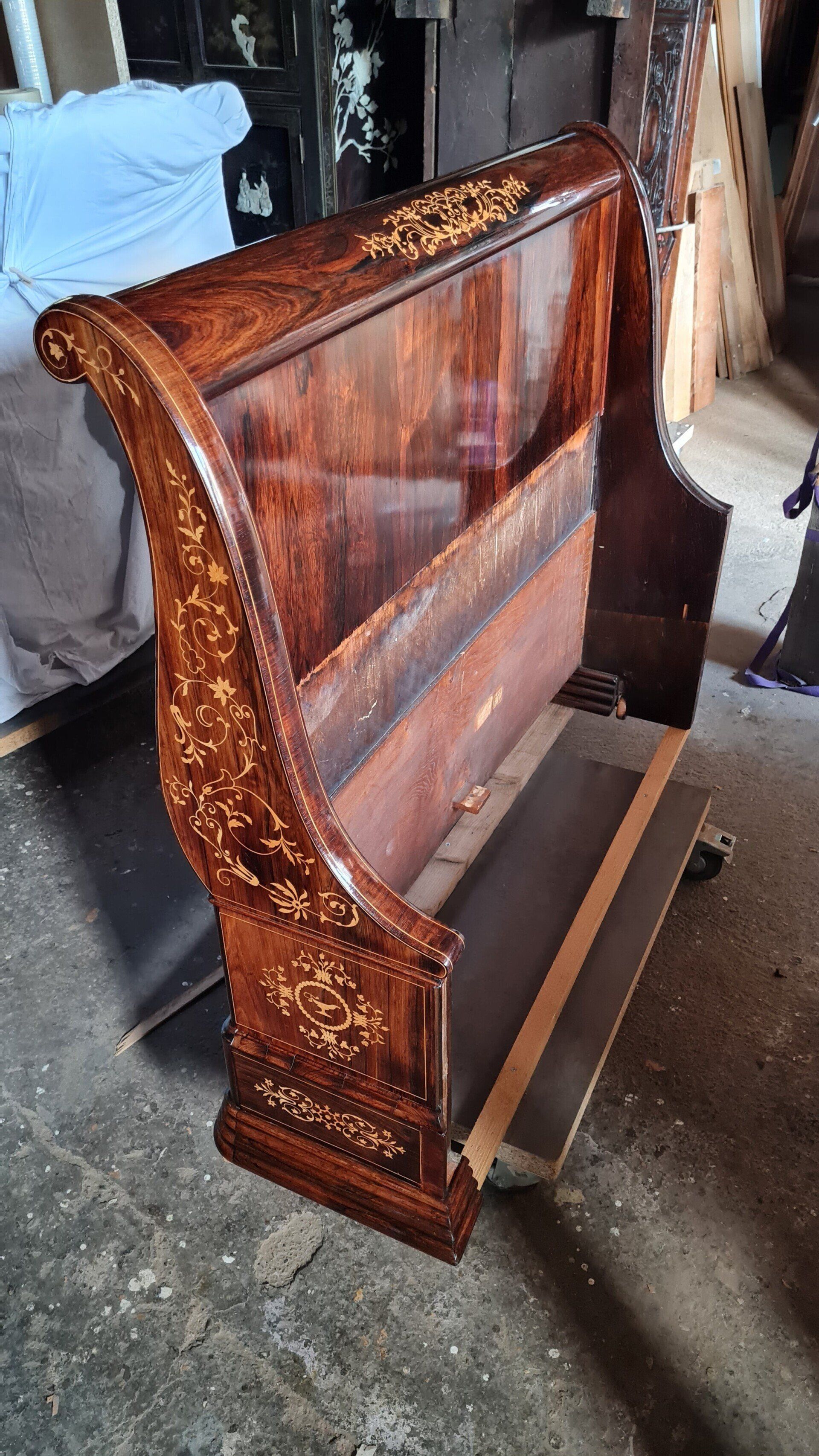 Tête de lit ancien avant rénovation