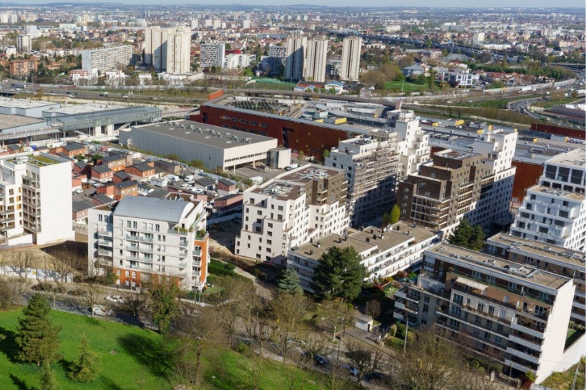 Des immeubles.
