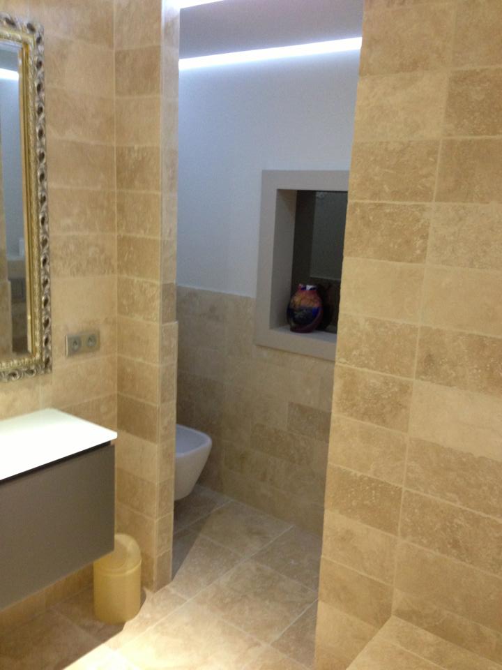 Entrée de salle de bains