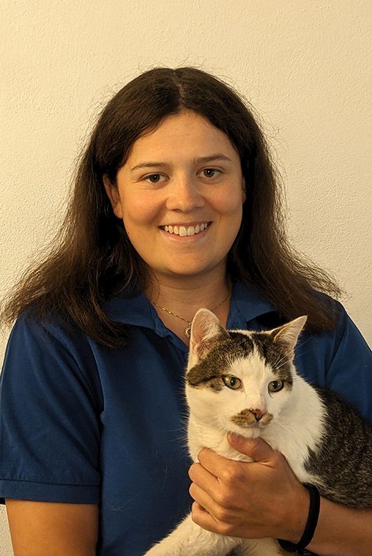 Willkommen bei der Kleintierpraxis Regensburgvon Dr. med. vet. Hönig & Dr. med. vet. Malle ... | Margaretenstraße 16 | 93047 Regensburg | Telefon: 0941.57510 | Telefax 0941.53061 | Gesundes Tier. Glücklicher Mensch.