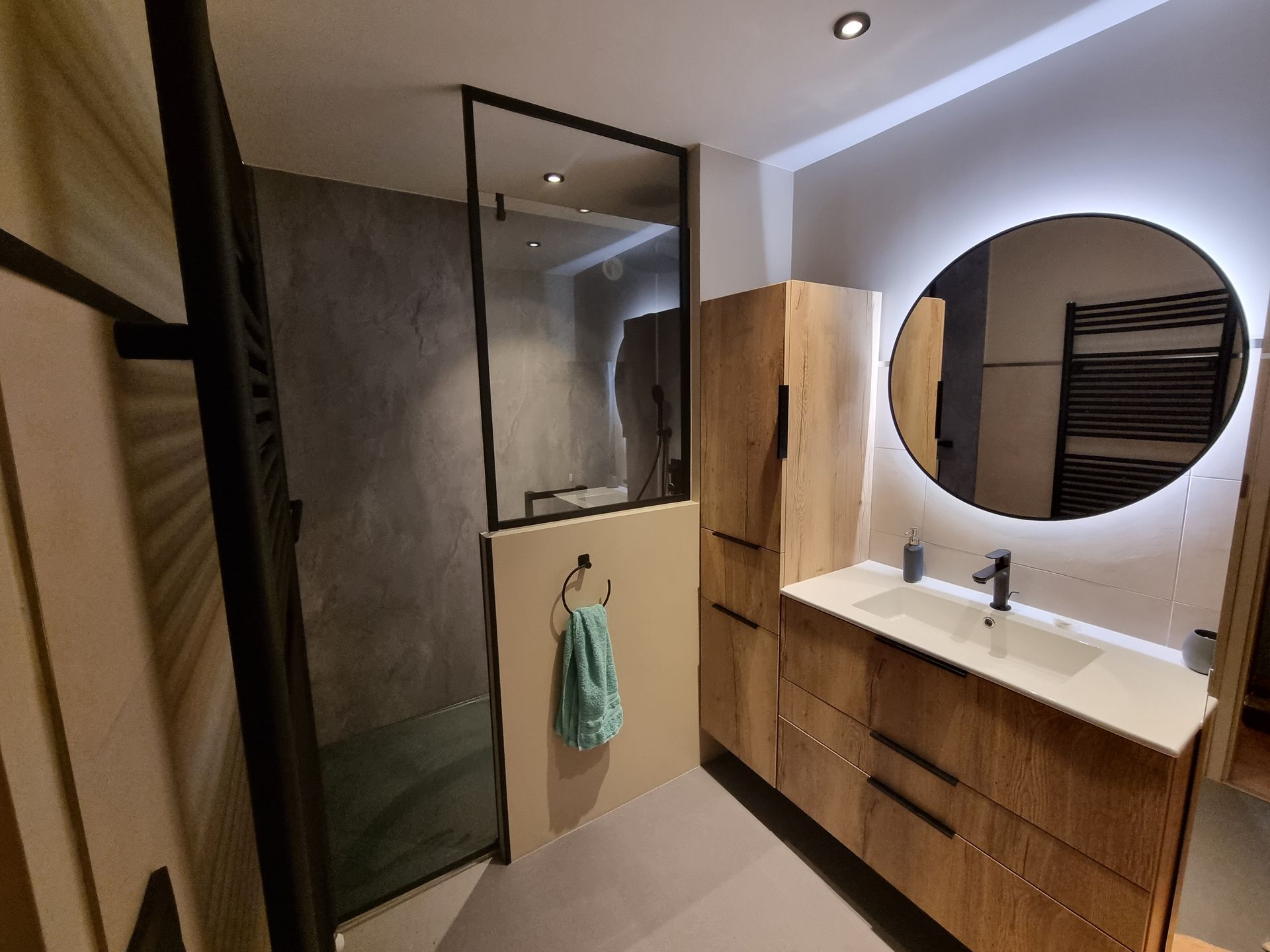 Salle de bains moderne