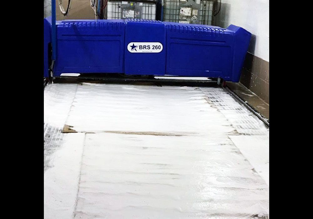 0911 Teppichreinigung, Teppichreinigung mit Reinigungsmaschine