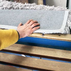 0911 Teppichreinigung, Teppichreinigung mit Reinigungsmaschine