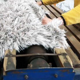 0911 Teppichreinigung, Teppichreinigung mit Reinigungsmaschine